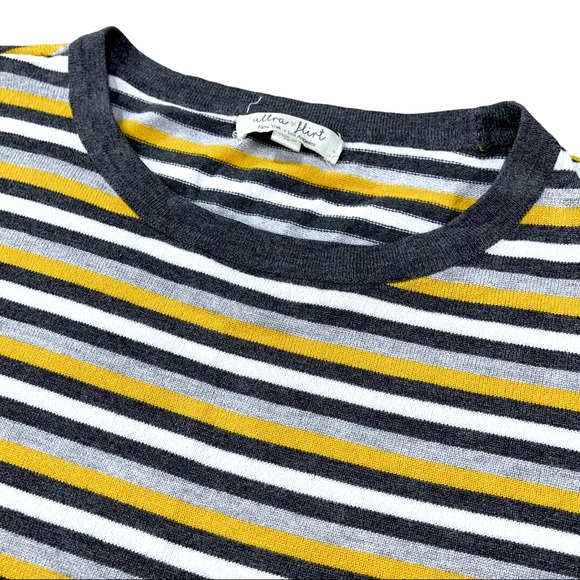 Ultra Flirt size medium grey yellow & white striped crop top ruffle hems EUC - Picture 6 of 14